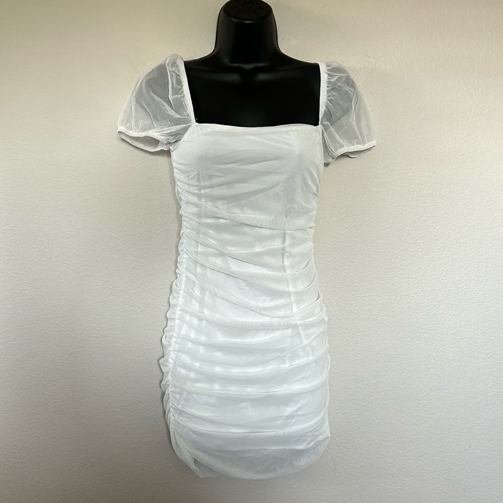 Princess Polly Charvi White Square Neck Puff Sleeve
Ruched Mesh Overlay Dress - Picture 4 of 12